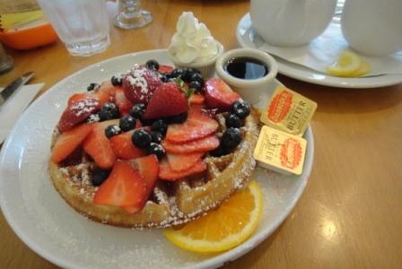 ハワイの朝食 3：Cafe Kaila