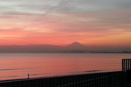 夕日に浮かぶ富士山☆