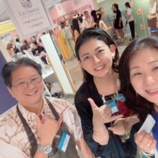 松屋銀座のハワイイベント。アーティストリー&アイさんに会いに行ってまいりました! & 7/27【オンライン】「ペレとヒイアカの旅」第3回目、開講いたします☆彡 松屋銀座のハワイイベント。アーティストリー&アイさんに会いに行ってまいりました! & 7/27【オンライン】「ペレとヒイアカの旅」第3回目、開講いたします☆彡