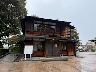 『神話と歴史で巡るハワイの聖地』日本編 : 伊香保の「ハワイ王国講師別邸」 ☆彡 『神話と歴史で巡るハワイの聖地』日本編 : 伊香保の「ハワイ王国講師別邸」 ☆彡